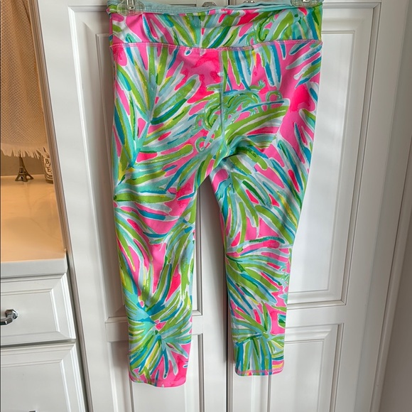 Lilly Pulitzer Colorful Tropical Leggings - Picture 2 of 3